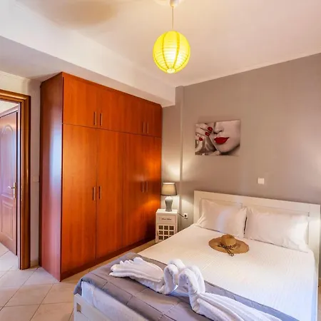 Apartament Demmy's