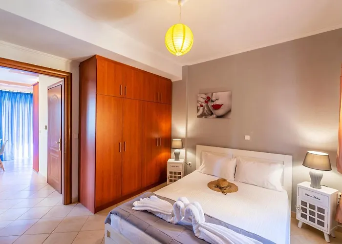 Апартаменты Demmy's